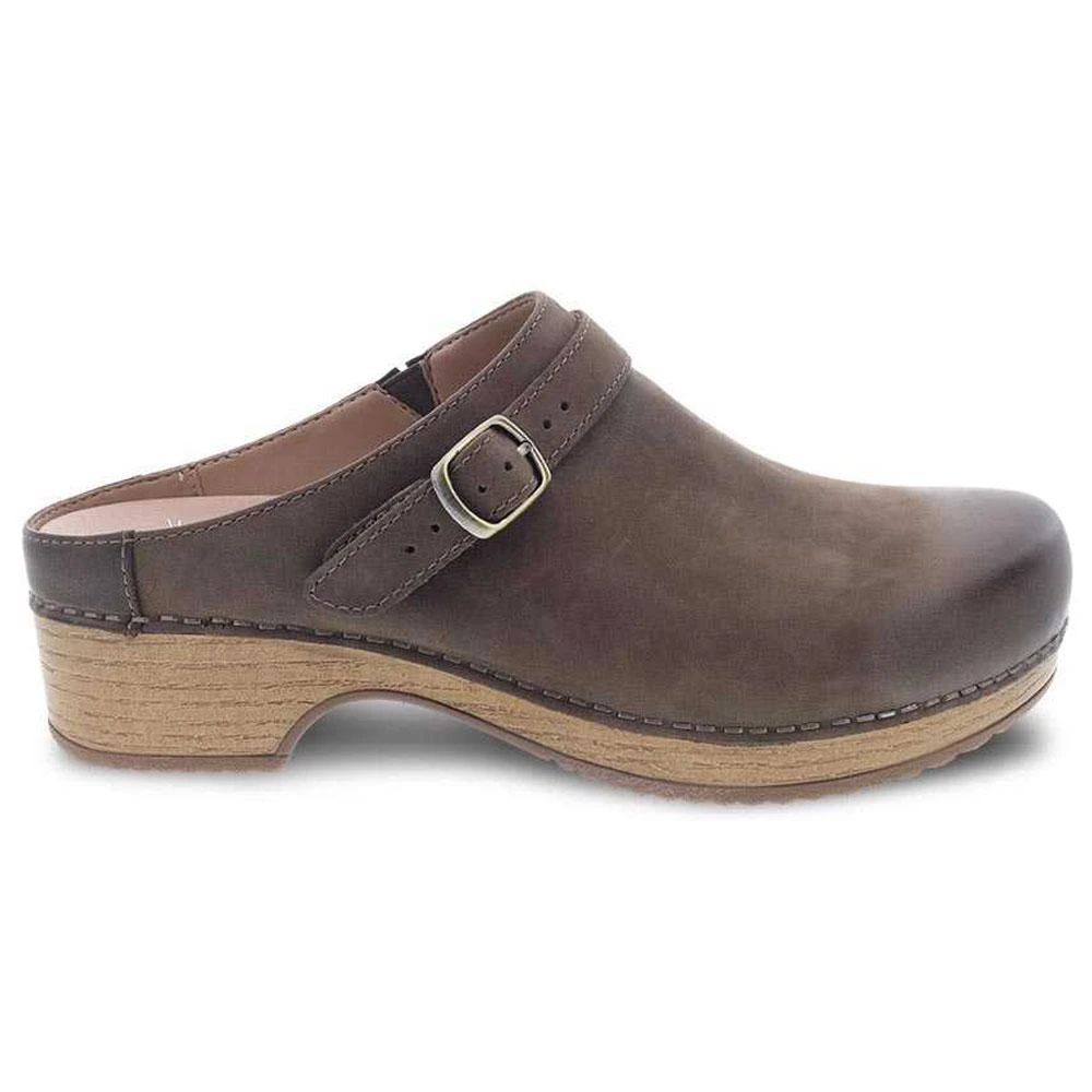 Dansko Berry Clog Mushroom Nubuck (Women's) 3 Dansko Berry Clog Mushroom Nubuck (Women's)