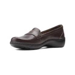 Clarks Cora Daisy Loafer Brown Tumbled Leather (Women's) -Dansko Shop Brn 4 36e9352f aa80 4aea aae3 84154c081151
