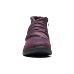 Clarks Breeze Dusk Bootie Burgundy (Women's) -Dansko Shop Bur 3 fb8cbe05 d7c4 4484 b09c 7115e8c98005