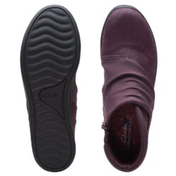 Clarks Breeze Dusk Bootie Burgundy (Women's) -Dansko Shop Bur 7 98b93c68 f8c4 473c 8e65 c296fda346d0