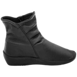 Arcopedico L19 Boot Black (Women's) 10 Arcopedico L19 Boot Black (Women's) -Dansko Shop MAR01340C