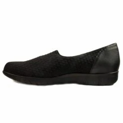 Munro Cruise Black Woven (Women's) -Dansko Shop MAR03873A grande 0edc9b44 7cd1 4e2e 8a4a a7d497821bc6
