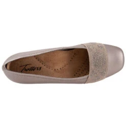 Trotters Samantha Pewter Metallic Gem (Women's) -Dansko Shop PewGem 6