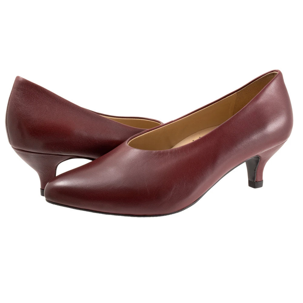 Trotters Kimber Kitten Heel Dark Red Leather (Women's) 11 Trotters Kimber Kitten Heel Dark Red Leather (Women's) - Image 9
