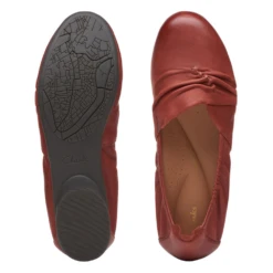 Clarks Rena Way Chestnut Leather Slip-On (Women's) 15 Clarks Rena Way Chestnut Leather Slip-On (Women's) -Dansko Shop Untitleddesign 1 5cae4d53 d0ab 4190 9eca 27f99dcddfec