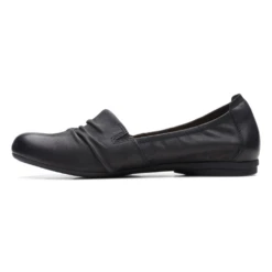 Clarks Rena Way Black Leather Slip-On (Women's) -Dansko Shop Untitleddesign 5 1afee9f8 a1d1 4b4f 877e 7fe9e964358e