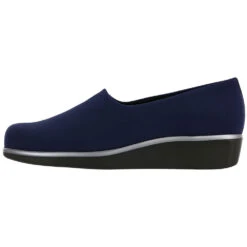 SAS Bliss Navy (Women's) -Dansko Shop navy 2 5930f82f d960 4f0a 9784 fbbb6ac0e91b