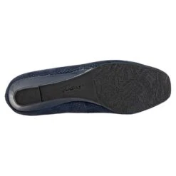 Trotters Lauren Navy 3D Patent Suede (Women's) 13 Trotters Lauren Navy 3D Patent Suede (Women's) -Dansko Shop pic6