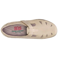 SAS Roamer Sage Leather (Women's) -Dansko Shop sage 6